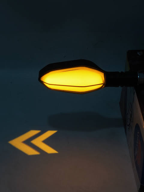 RGB LED Motorcycle Running Indicators with Arrow Projection – Universal Front & Rear Turn Signals