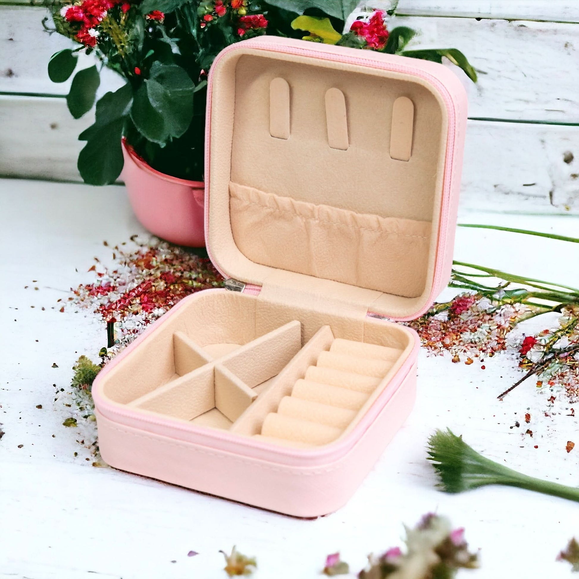 Portable Jewelry Organizer Box (Zippered Travel Case)